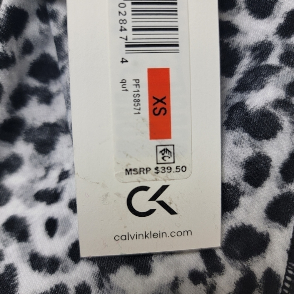 Calvin Klein High Waist 9 Inch Black White Waterspot Print Yoga Bike Short - Picture 8 of 8